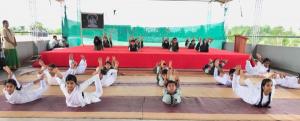 dhanurasana